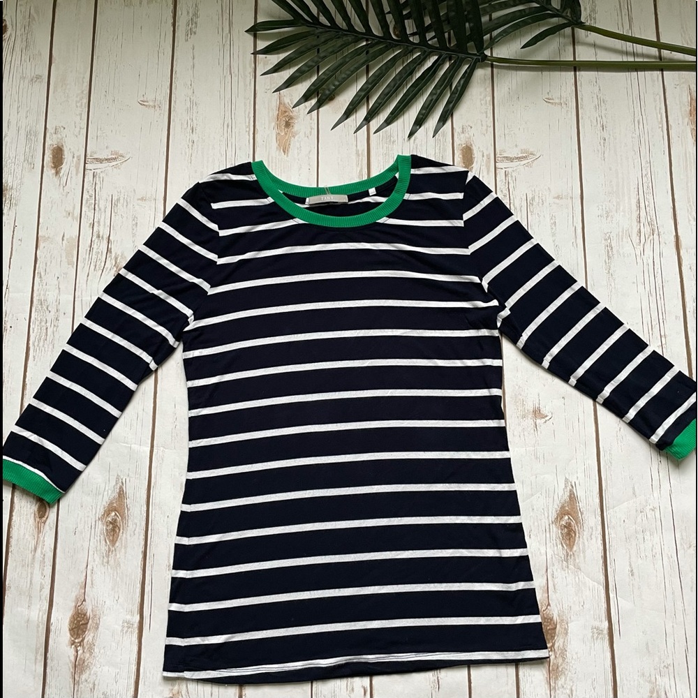 Tart navy striped 3/4 sleeve top blouse